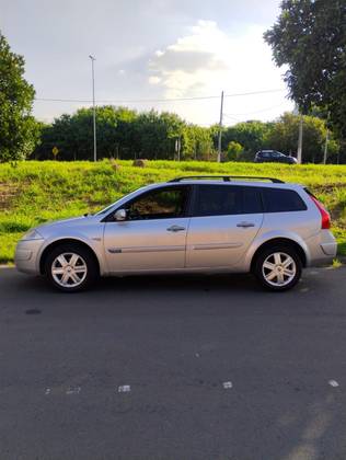 RENAULT MEGANE 1.6 DYNAMIQUE GRAND TOUR 16V FLEX 4P MANUAL